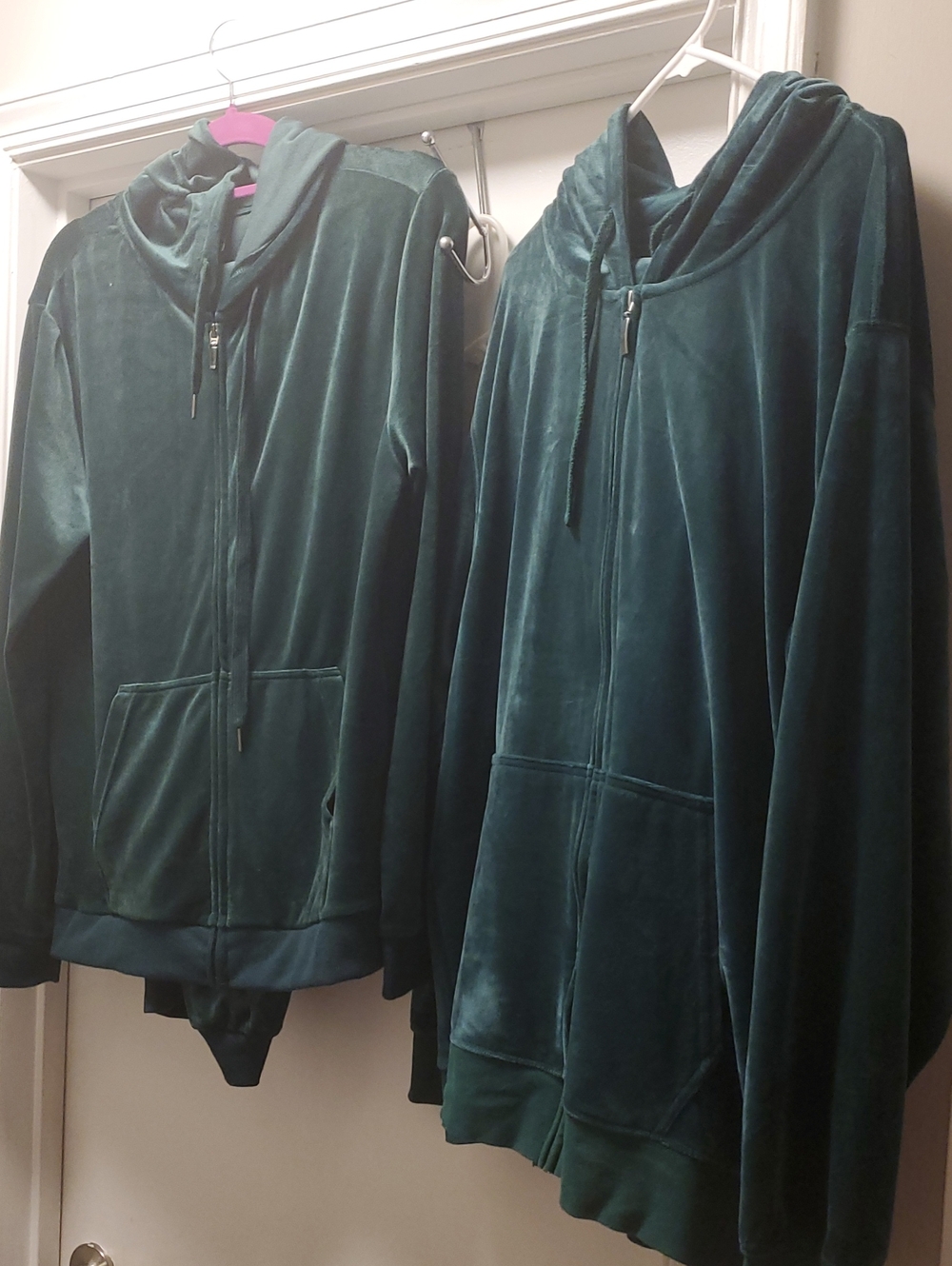 Men's Forest Green Velvet Zip Hoodie Jacket - Lightweight Plush